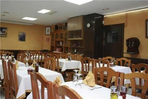 Hostal Los Manos Blanes Exterior photo